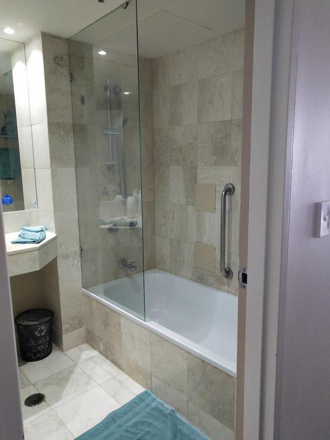 High Floor Ocean View At Surfers Paradise - Apartment *