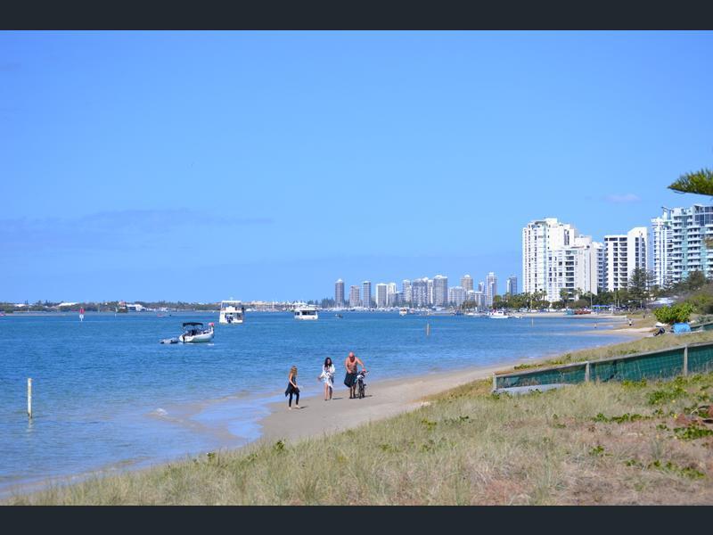 Grand Hotel Gold Coast Apartment