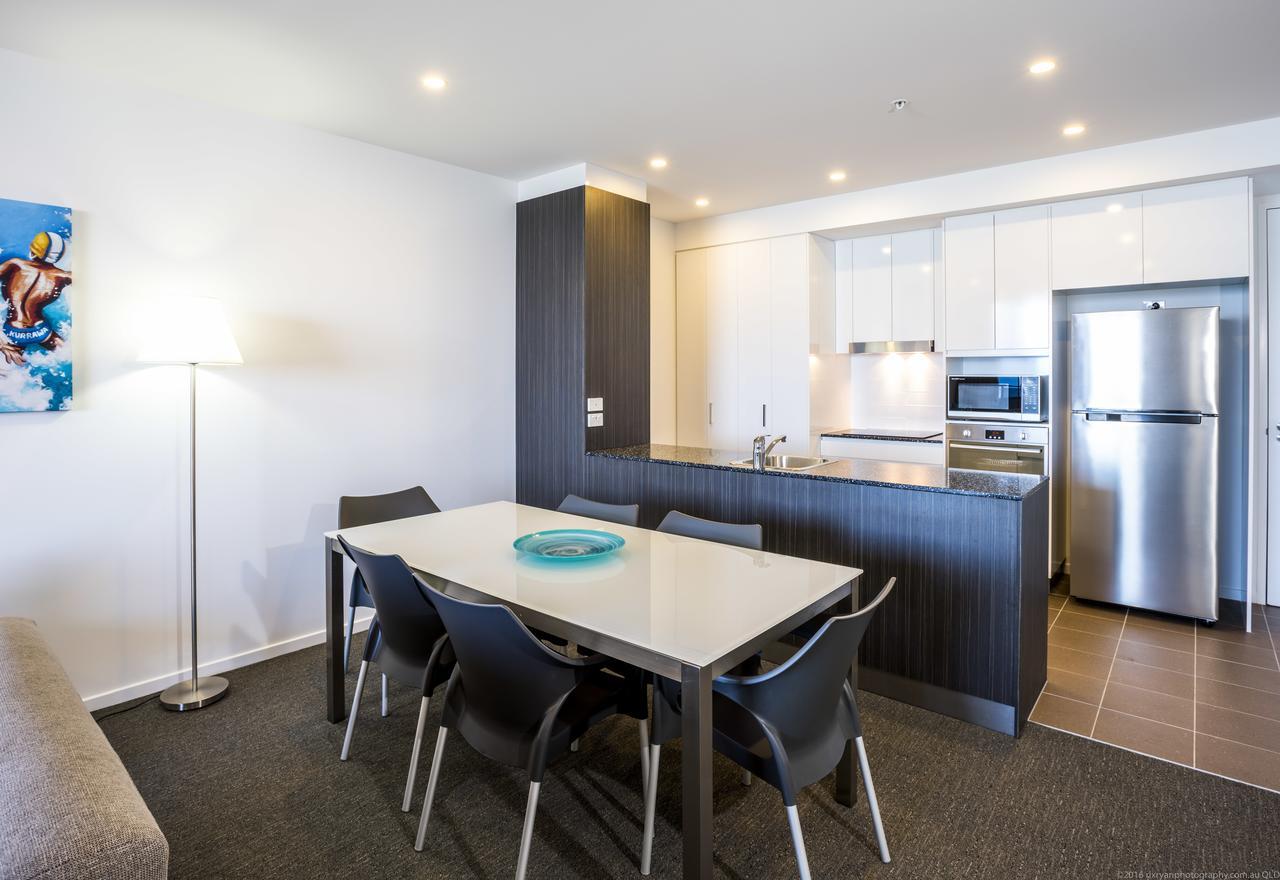Boardwalk Burleigh - Official Aparthotel Gold Coast