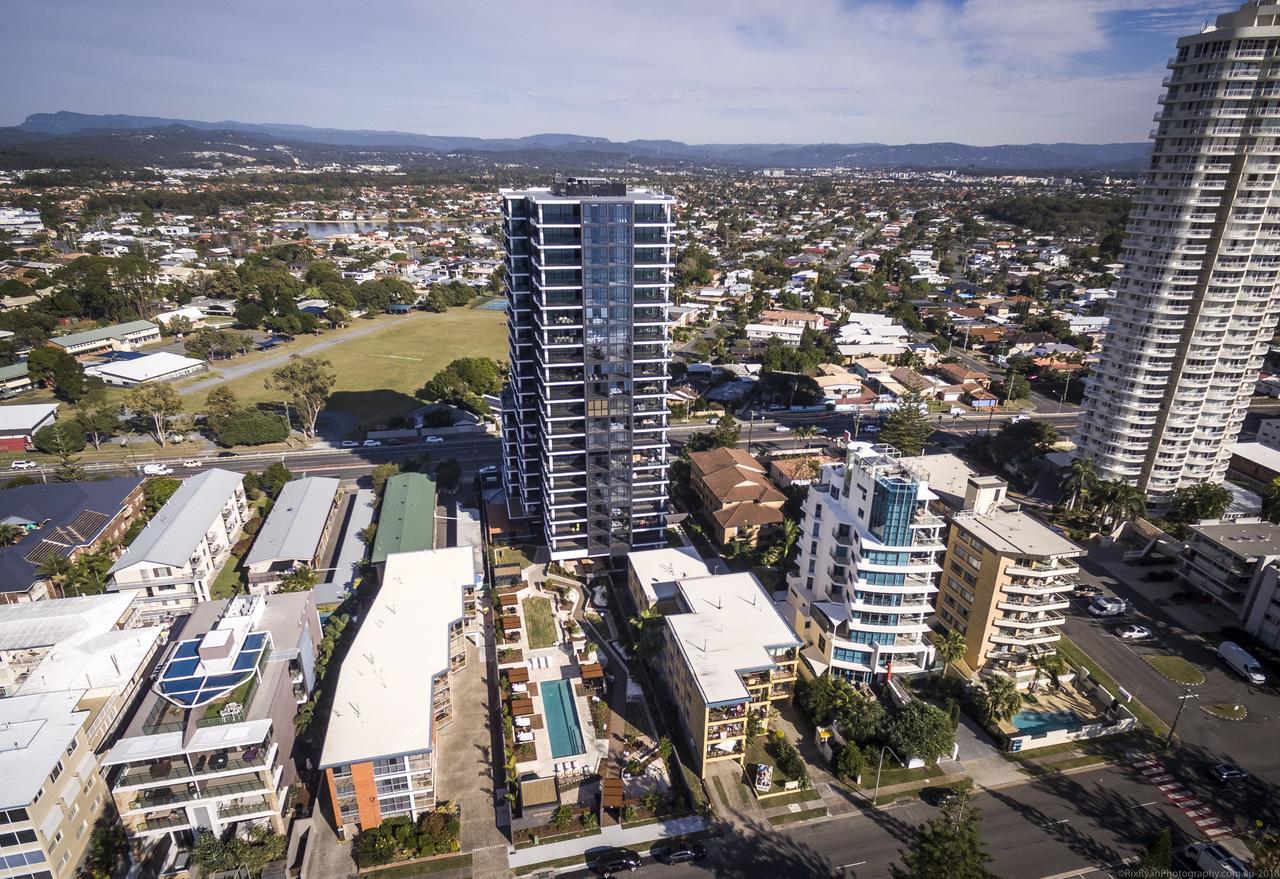 Boardwalk Burleigh - Official 4*