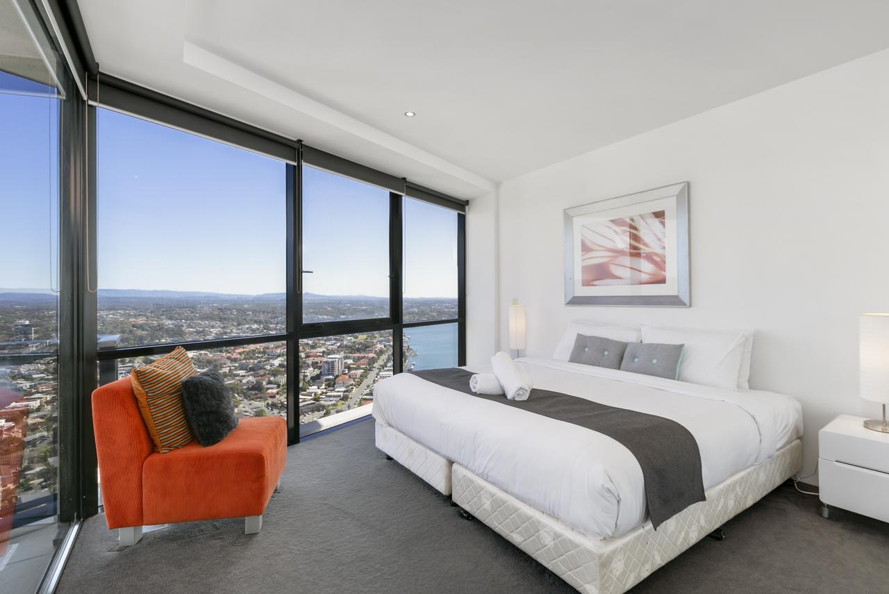 Circle On Cavill, And Sub Penthouses - We Accommodate Apartamento *