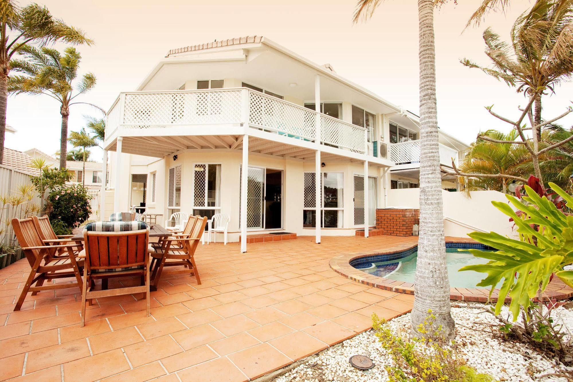 Isle Of Palms Resort 4*
