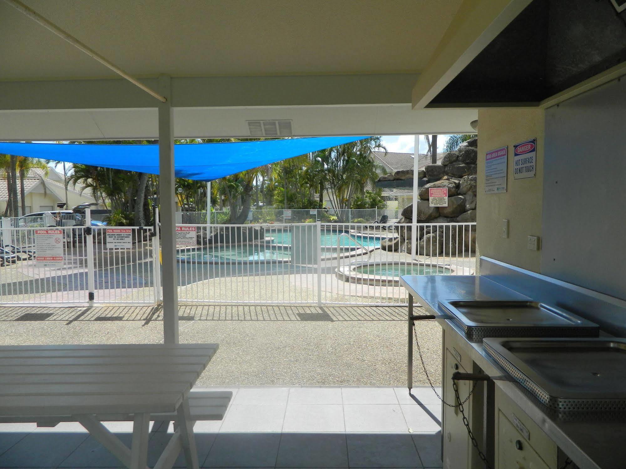 Isle Of Palms Resort Gold Coast