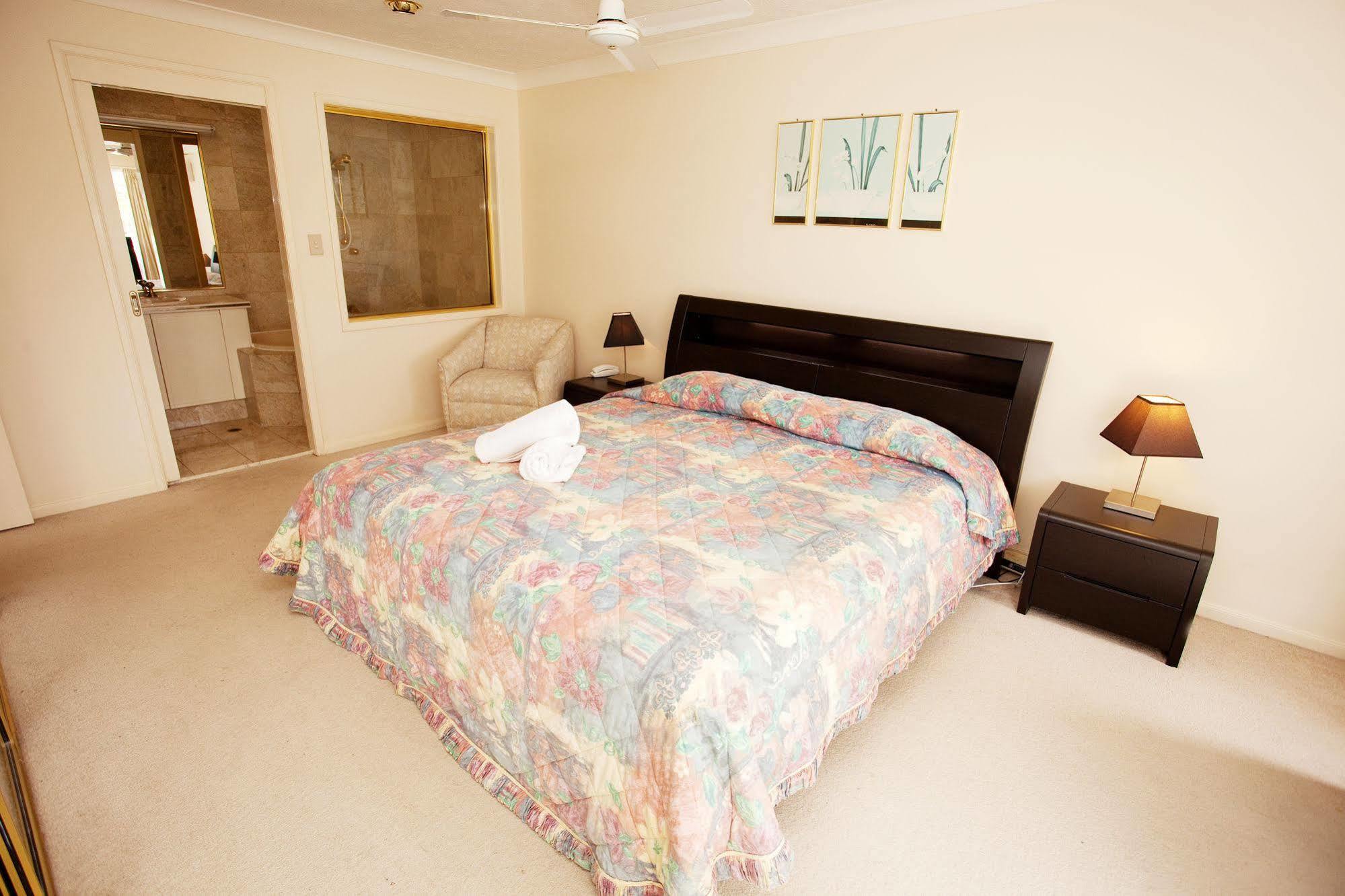 Isle Of Palms Resort 4*