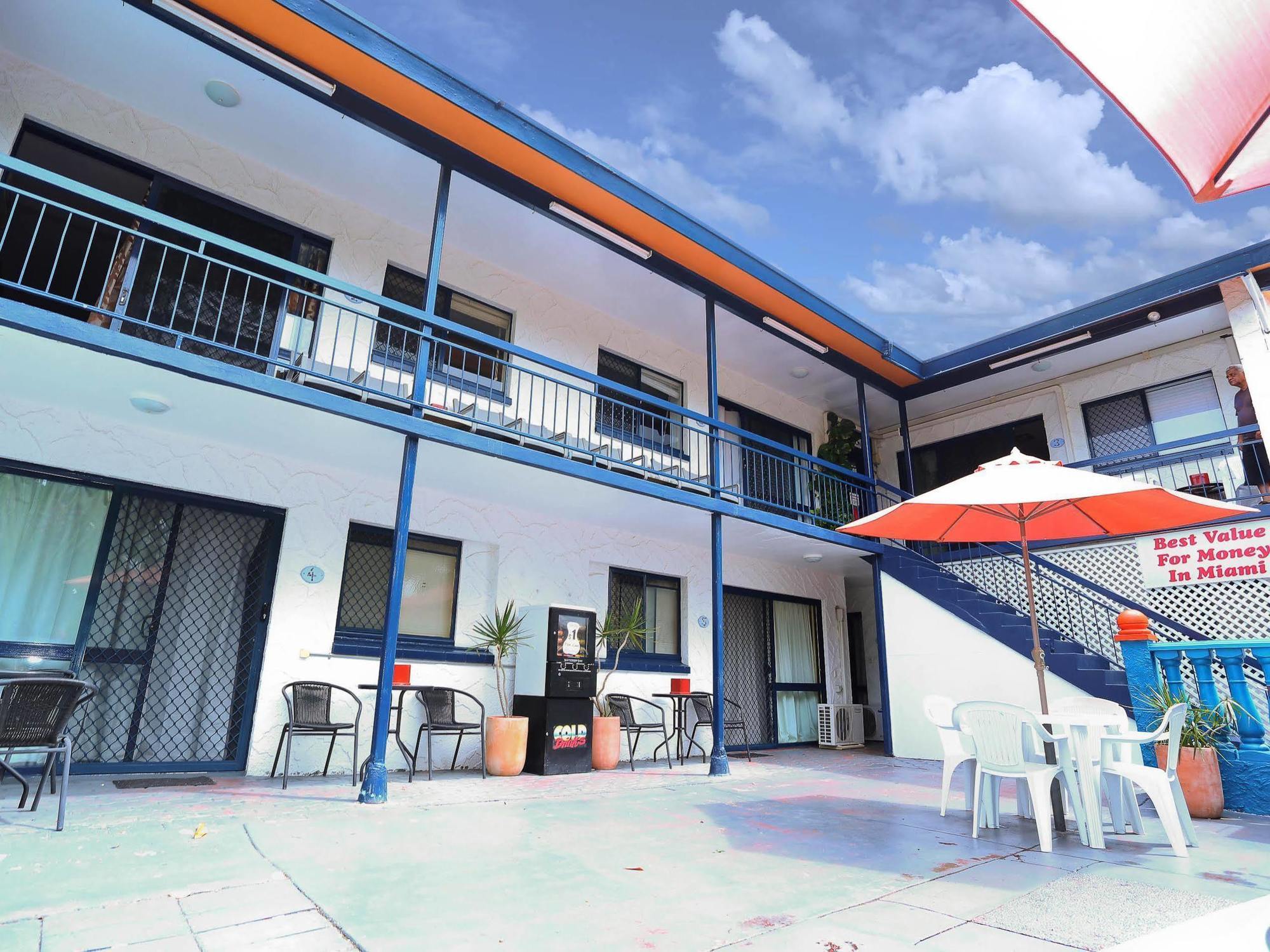 Motel Miami Shore & 3*