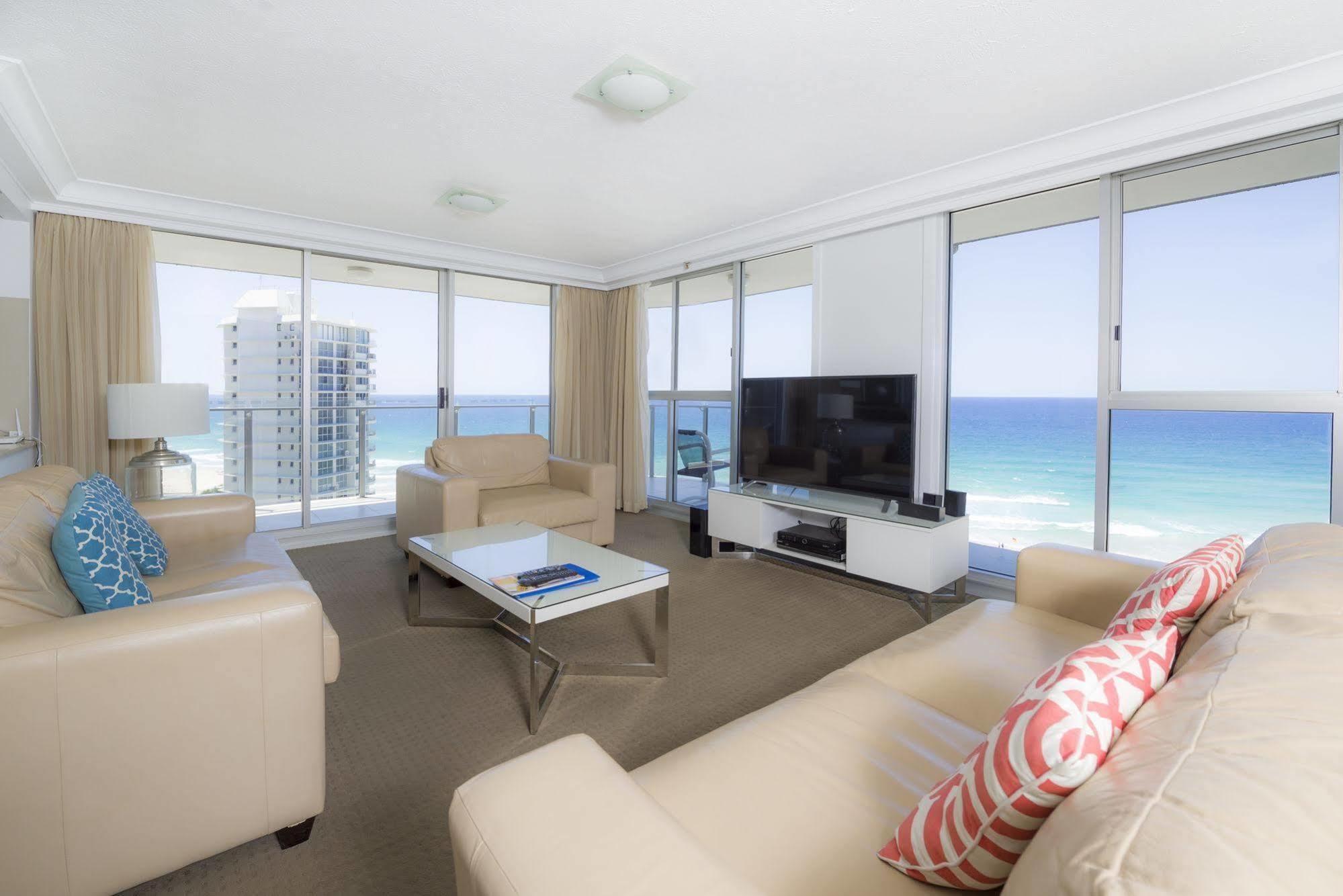 Sunbird Beach Resort Gold Coast Resort 4*