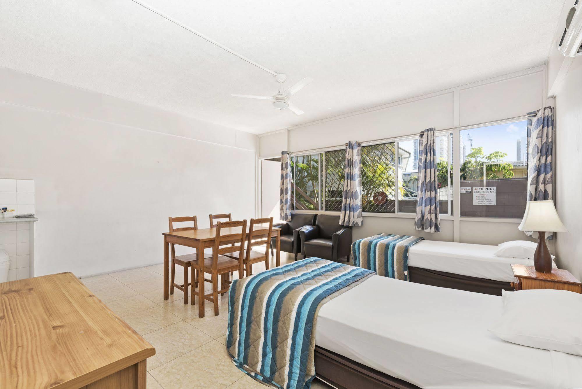 Browns At Broadbeach Aparthotel Gold Coast