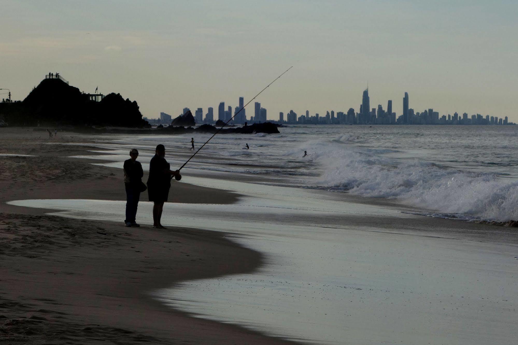 Sandcastles On Currumbin Beachfront, 4* Gold Coast