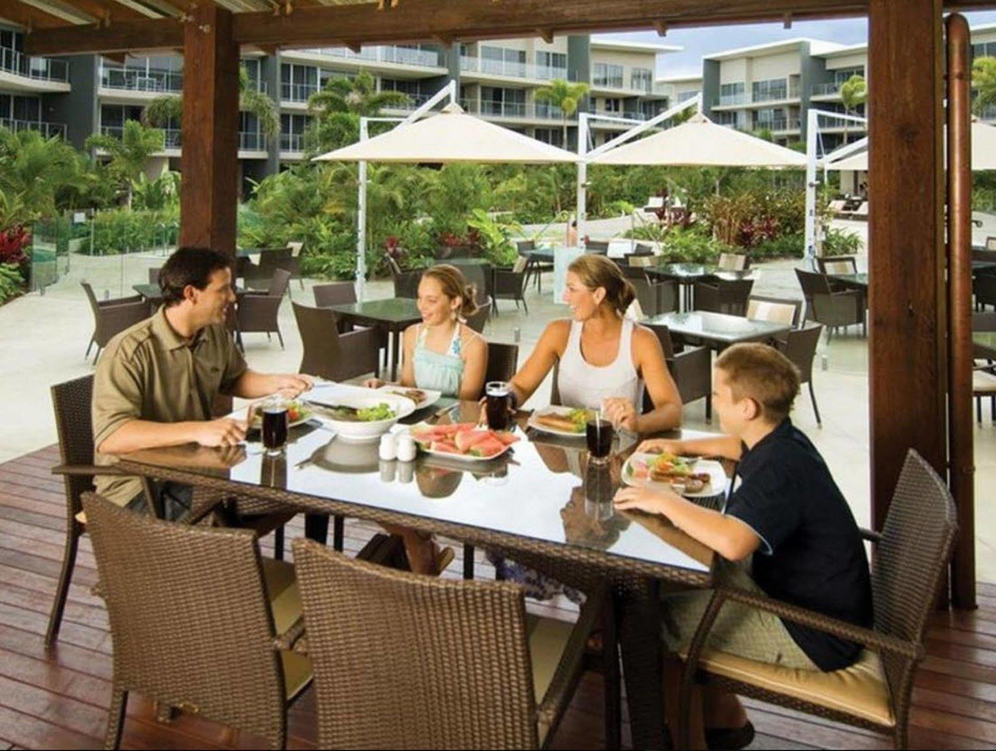 Azzura Greens 5* Gold Coast
