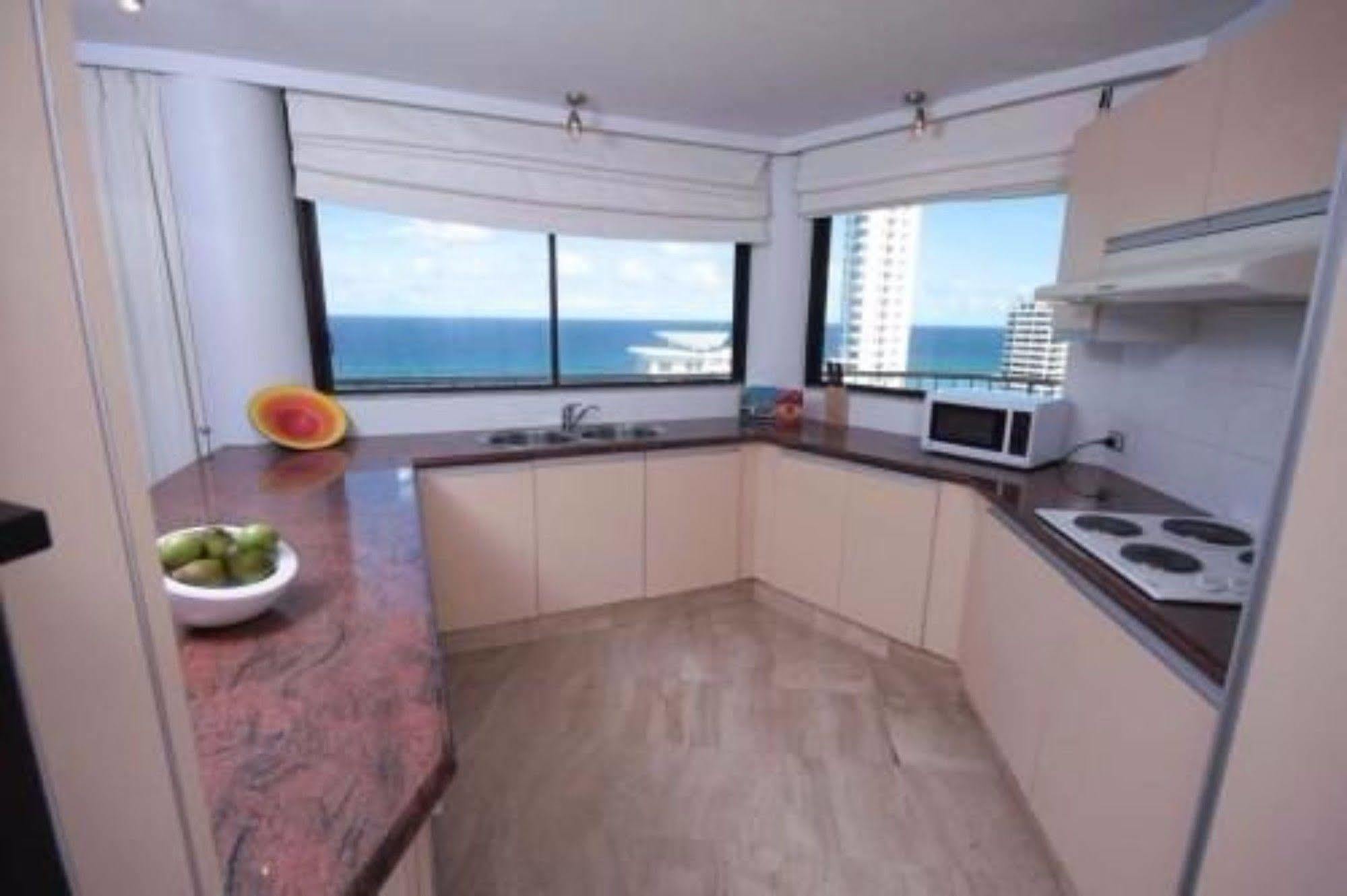 Aparthotel The Regent Gold Coast
