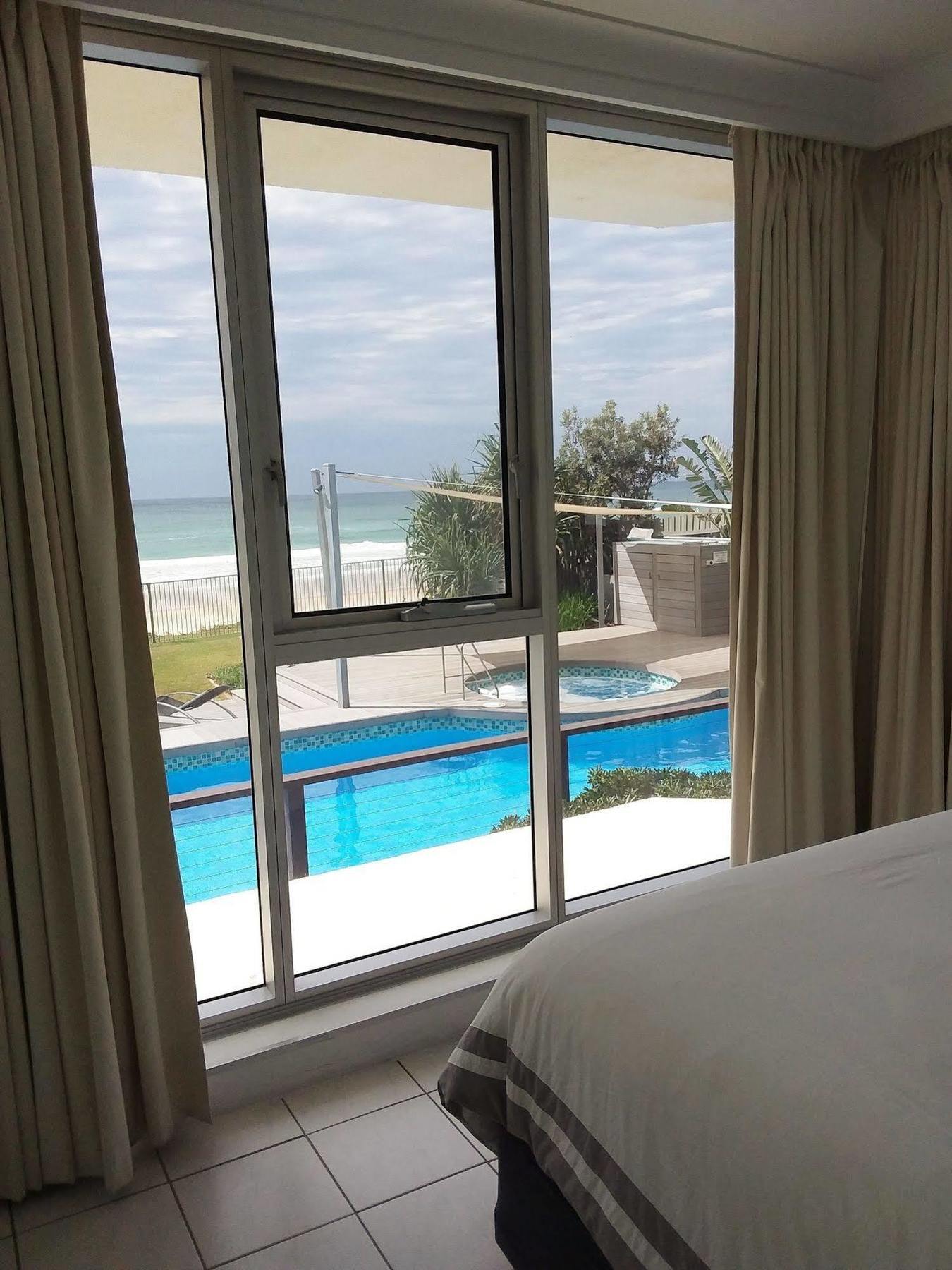 Hibiscus On The 3* Gold Coast