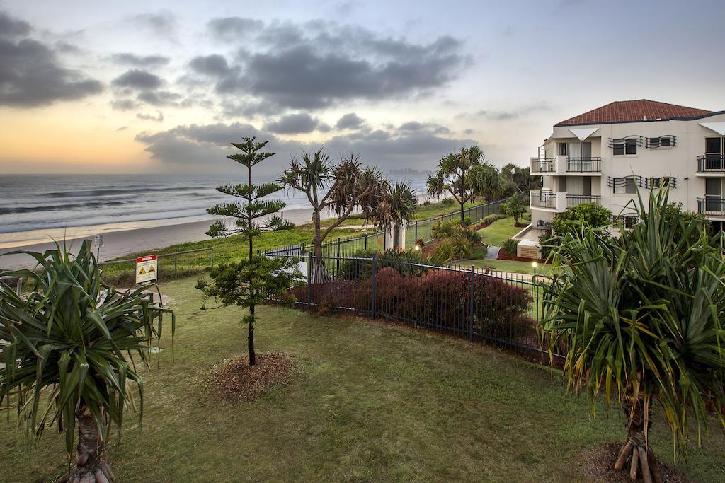 Golden Riviera Absolute Beachfront