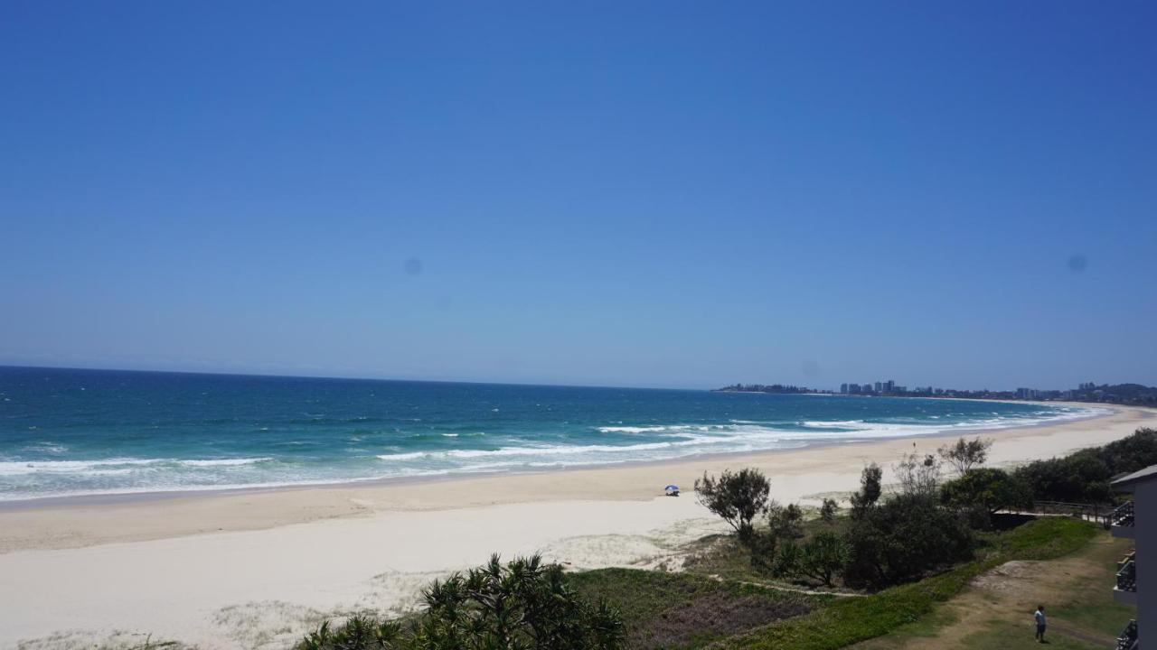 Aparthotel Pacific Surf Absolute Beachfront Gold Coast