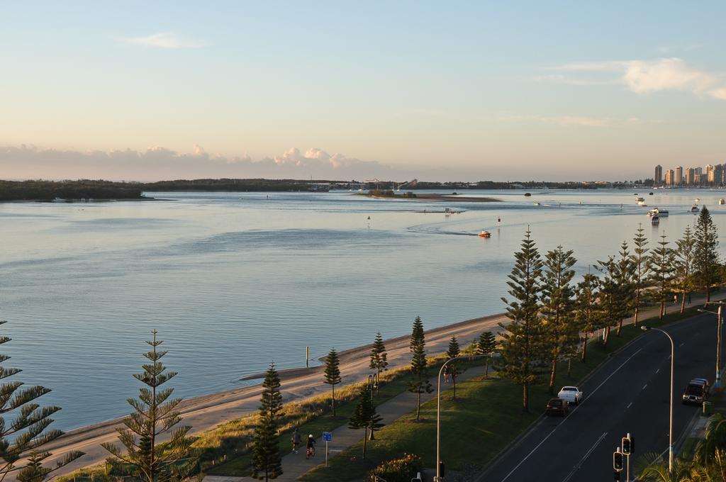 Aparthotel Royal Pacific Gold Coast