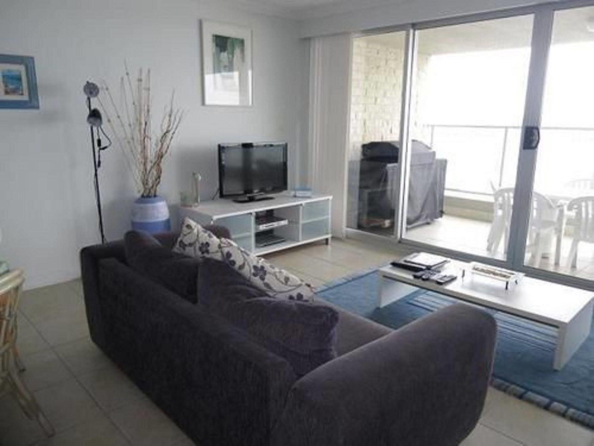 Aparthotel Pacific Surf Absolute Beachfront 3*