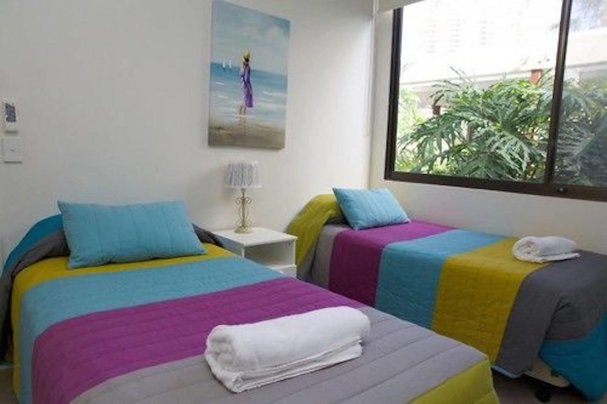 Boulevard Towers On Broadbeach 4*