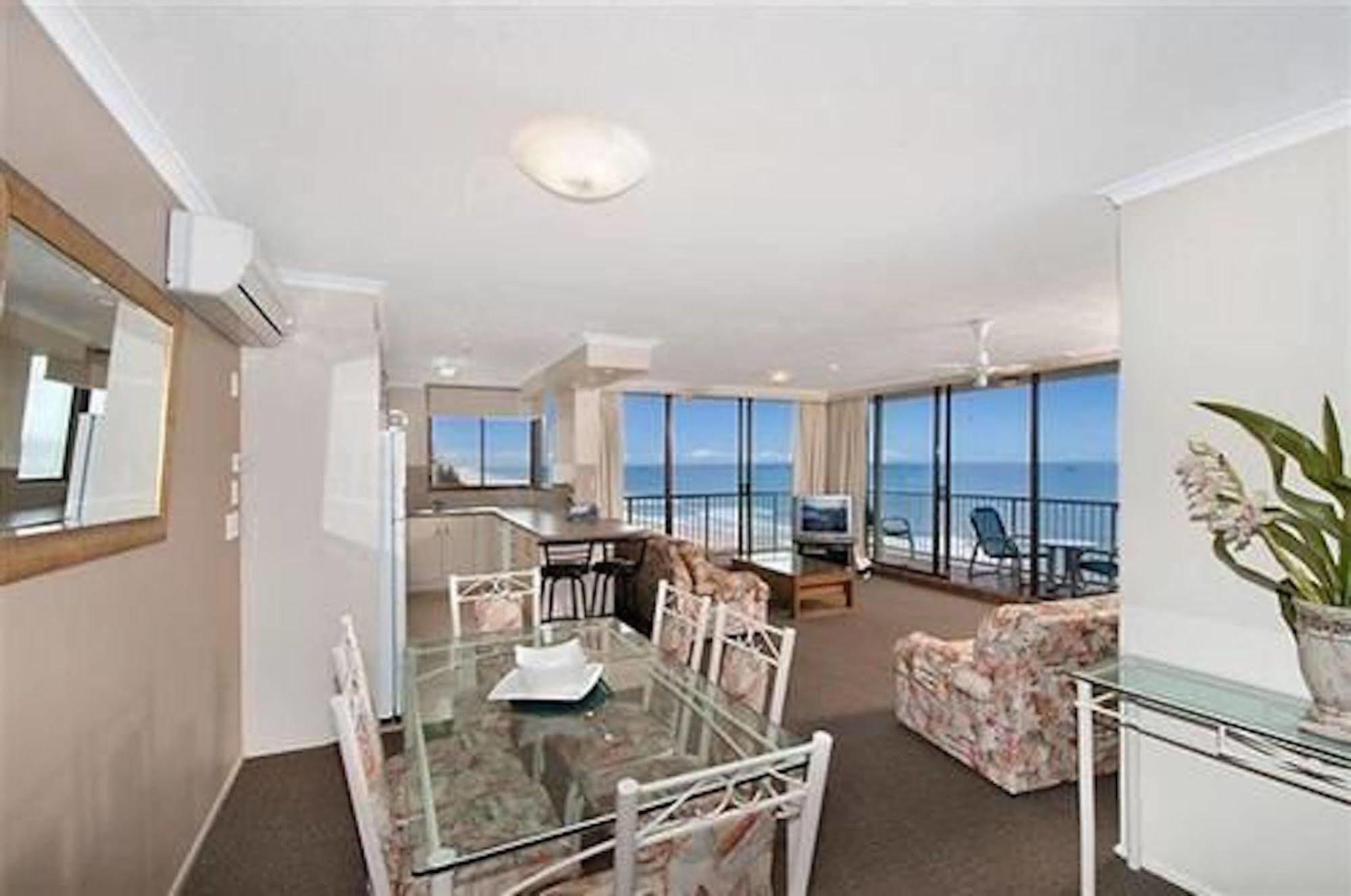 Aparthotel Boulevard Towers On Broadbeach 4*
