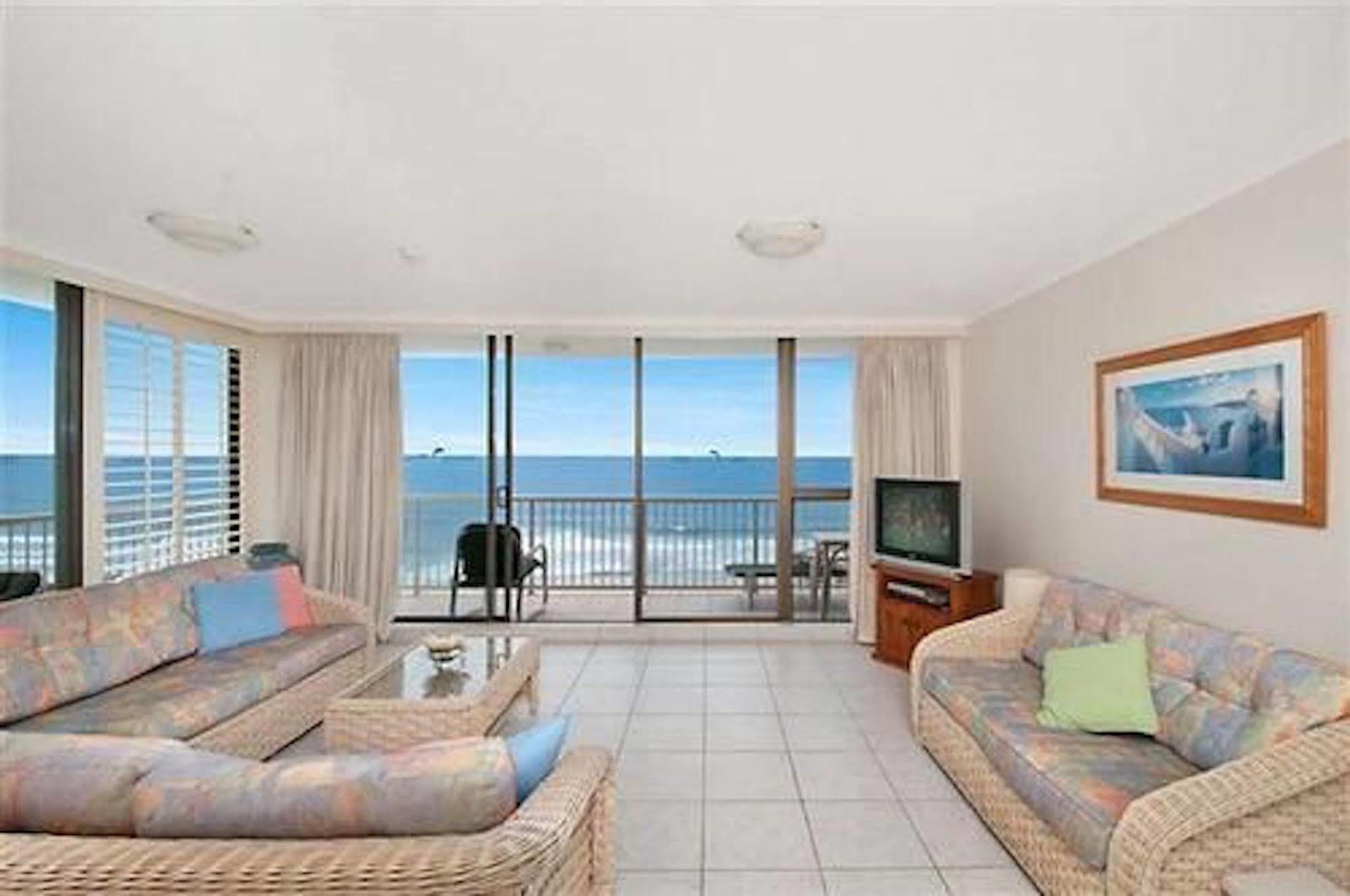 Boulevard Towers On Broadbeach Gold Coast