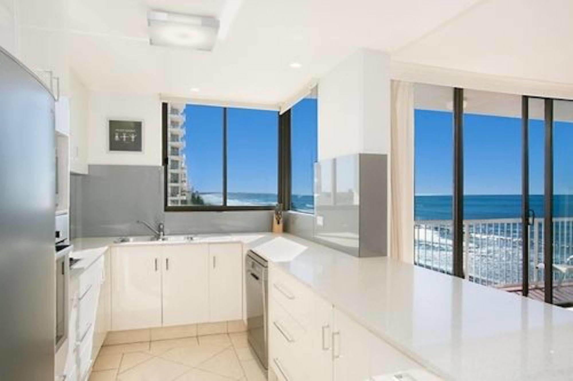 Boulevard Towers On Broadbeach Aparthotel Gold Coast
