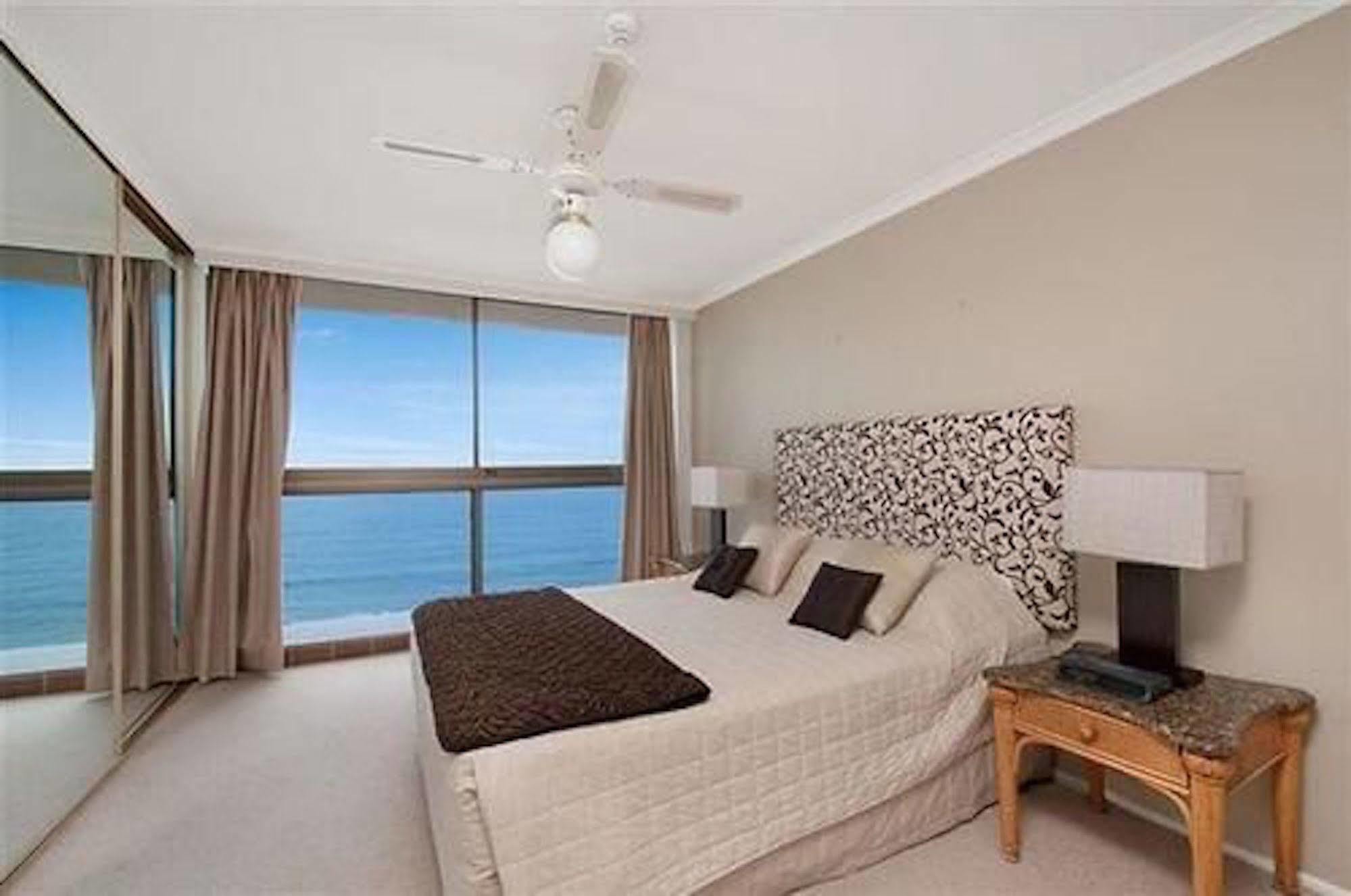 Boulevard Towers On Broadbeach Gold Coast