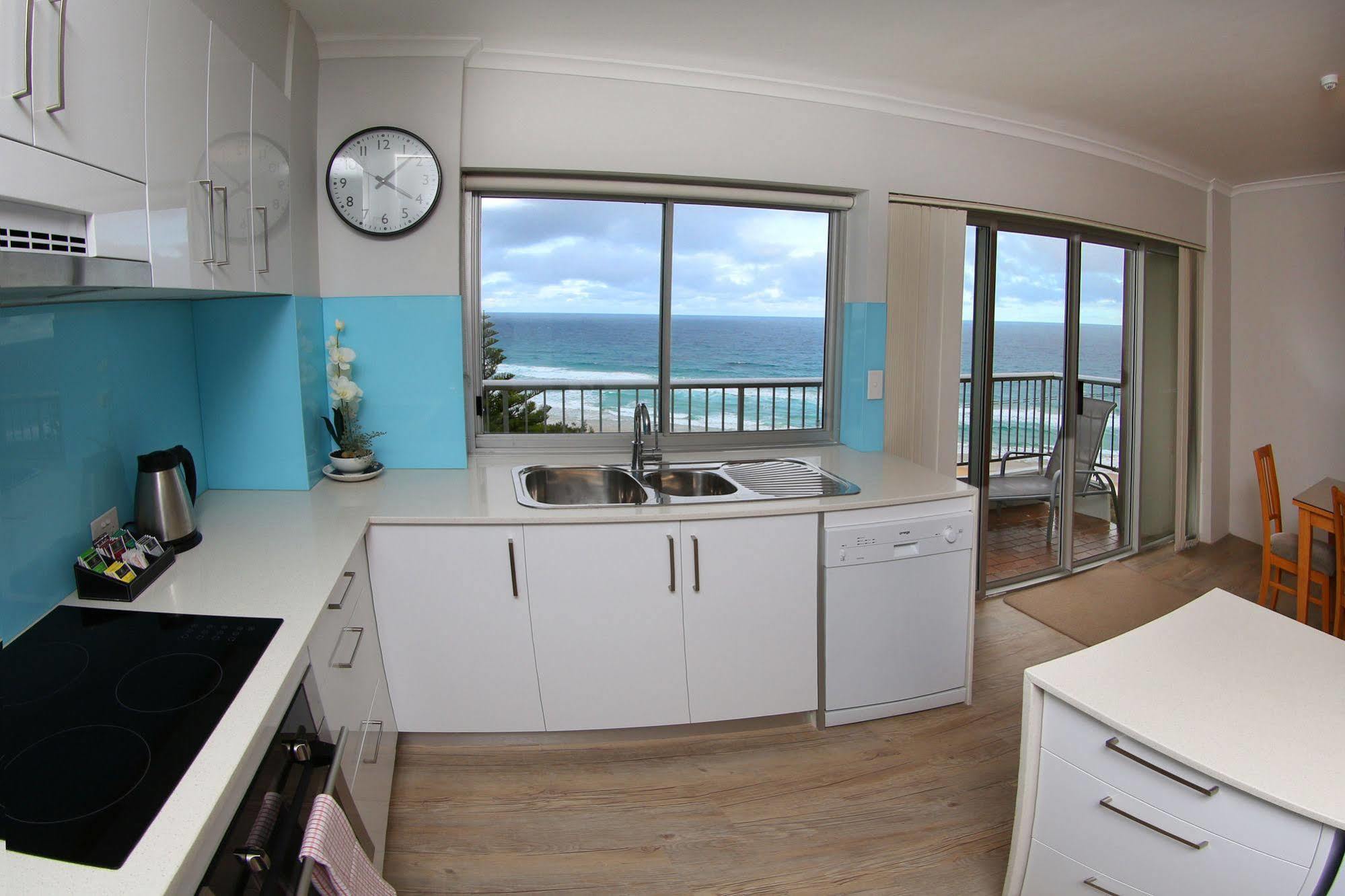 Narrowneck Court Aparthotel 4*