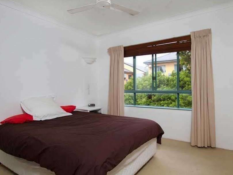Currumbin Sands On The 4*