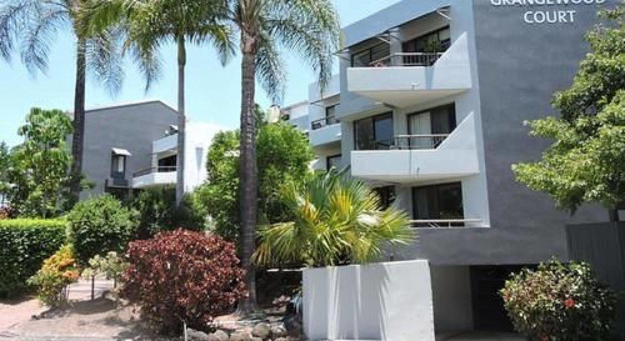 Aparthotel Grangewood Court