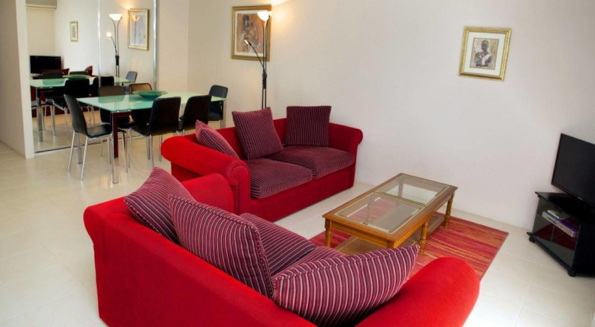 Aparthotel Grangewood Court