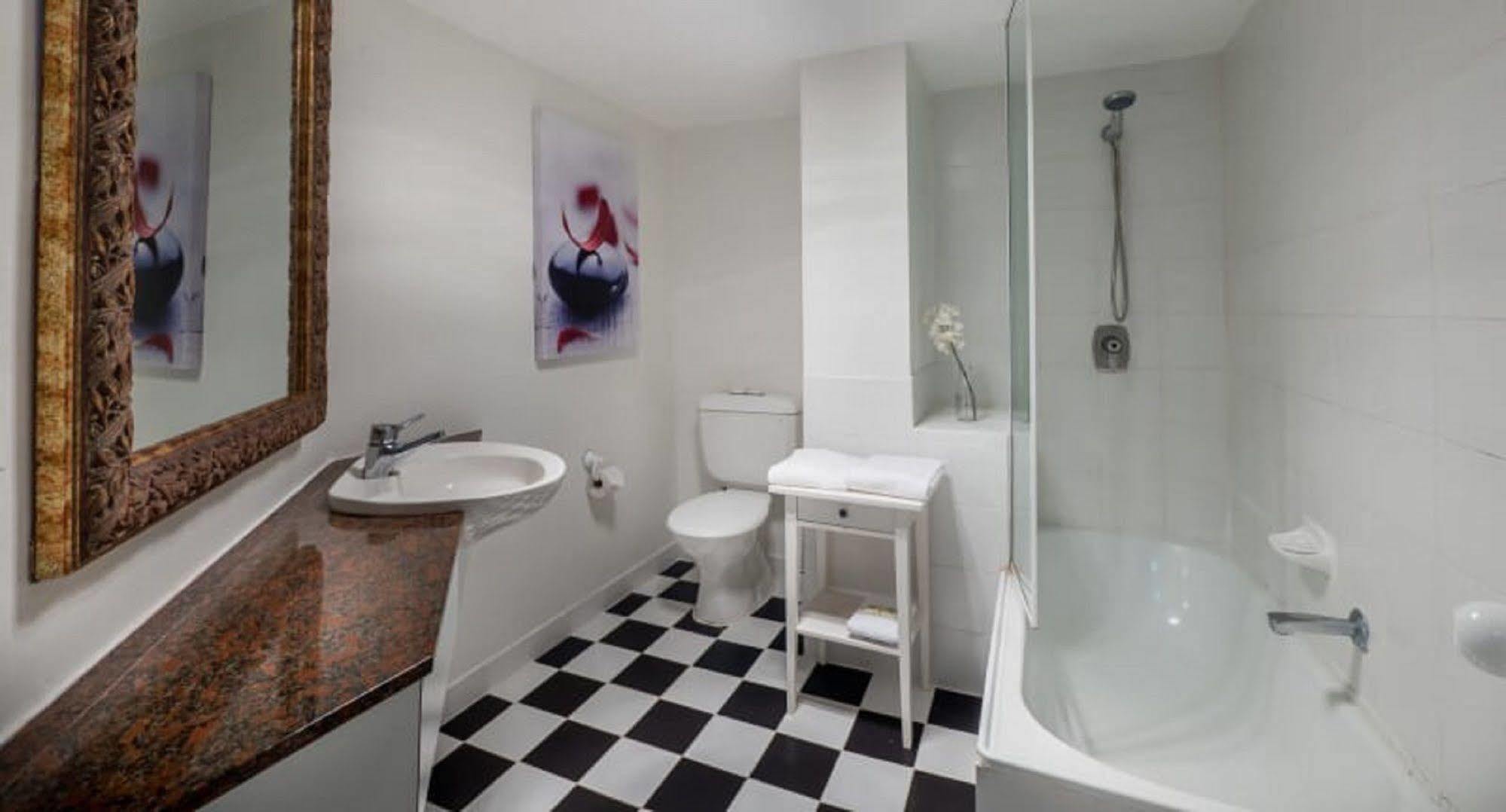 Paros On The Aparthotel 3*
