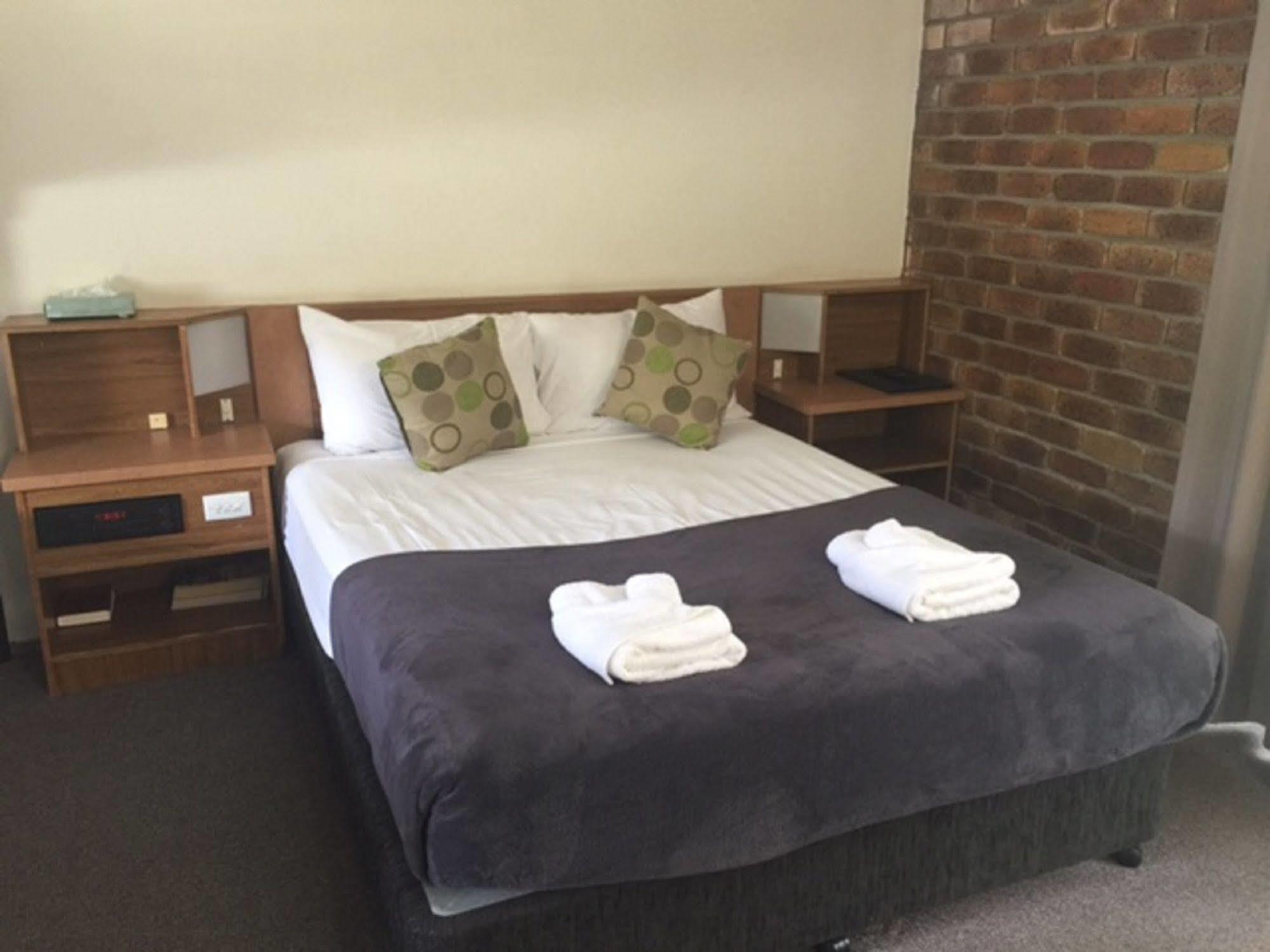 Coomera Motor Motel 3*