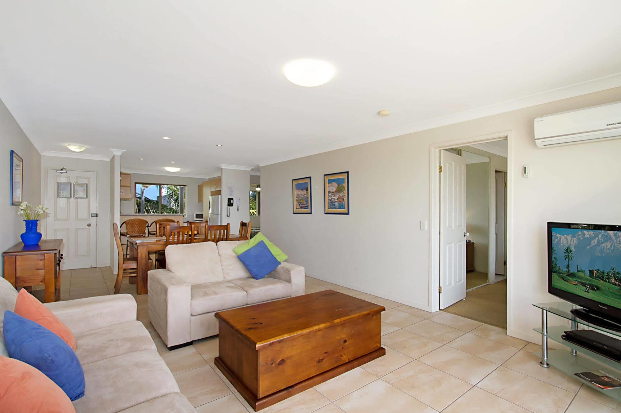 Golden Riviera Absolute Beachfront Gold Coast