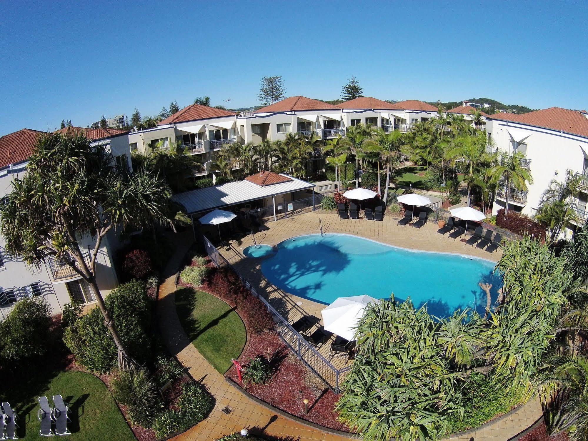 Golden Riviera Absolute Beachfront 4*