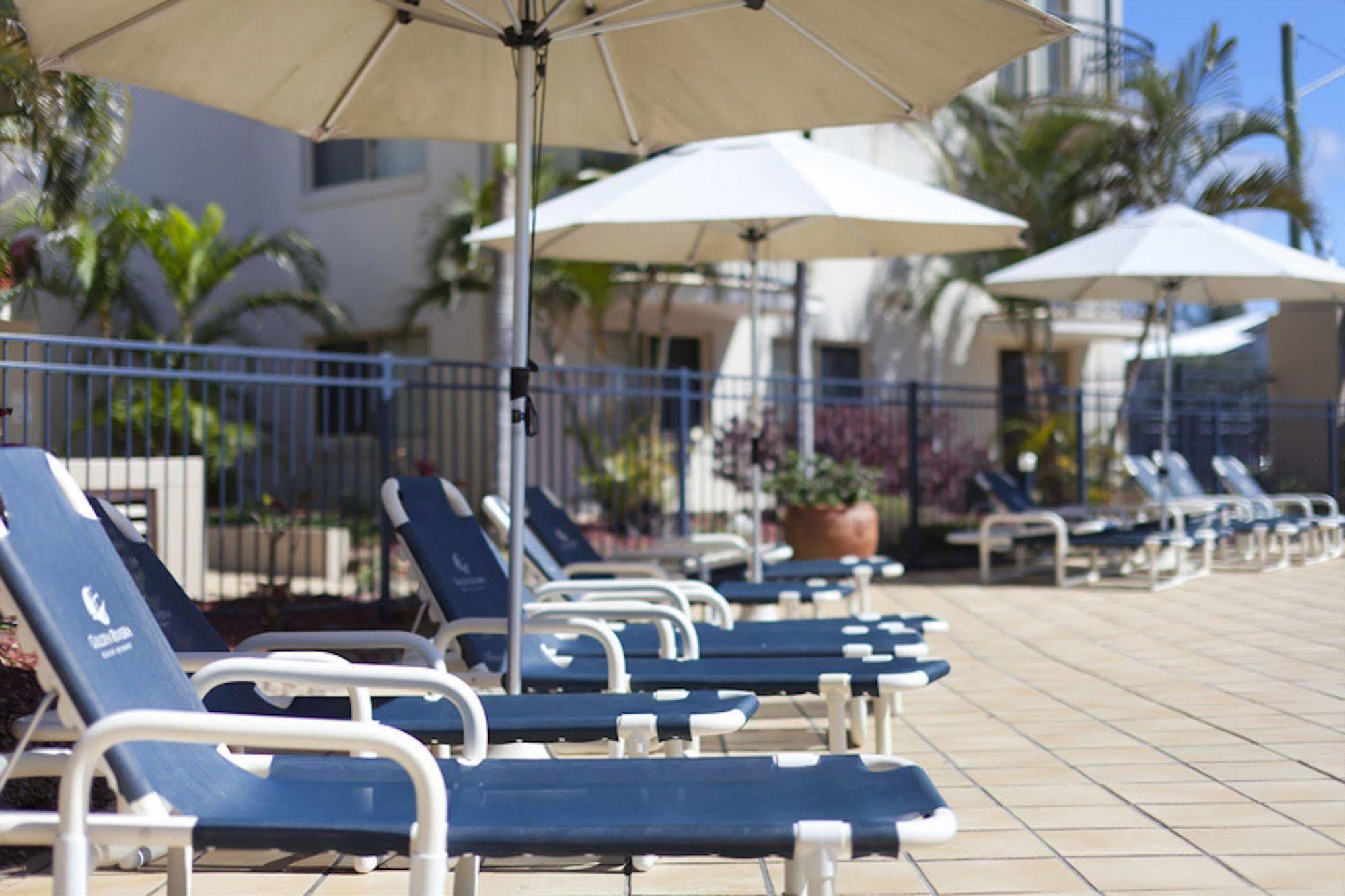 Resort Golden Riviera Absolute Beachfront 4*
