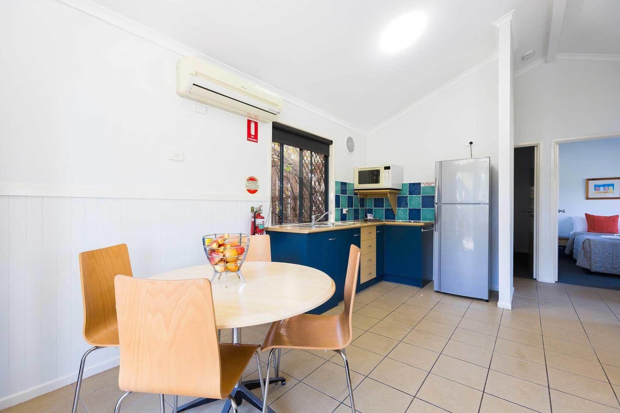 Burleigh Tourist Park Hotel Gold Coast