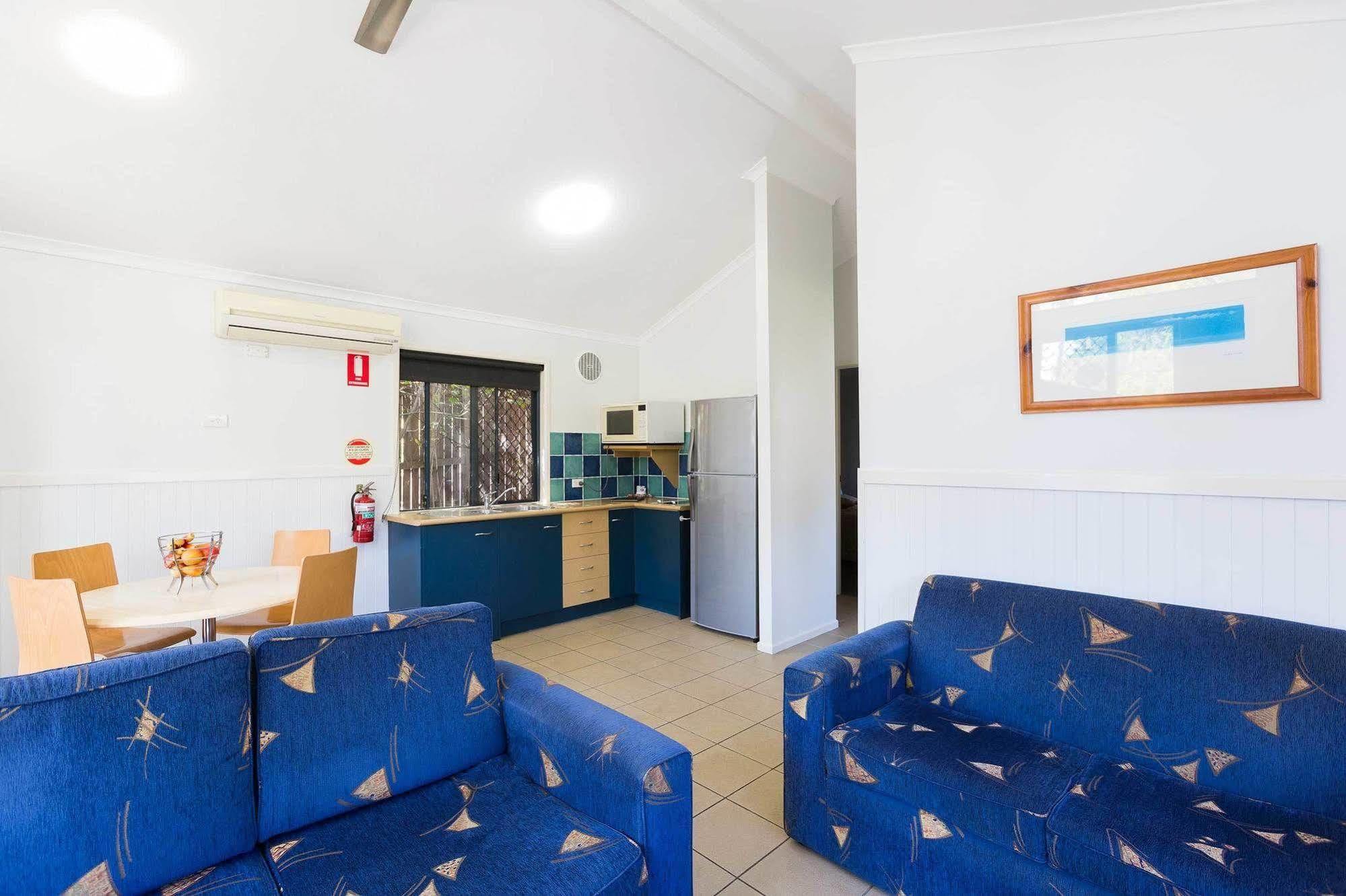 Burleigh Tourist Park Hotel