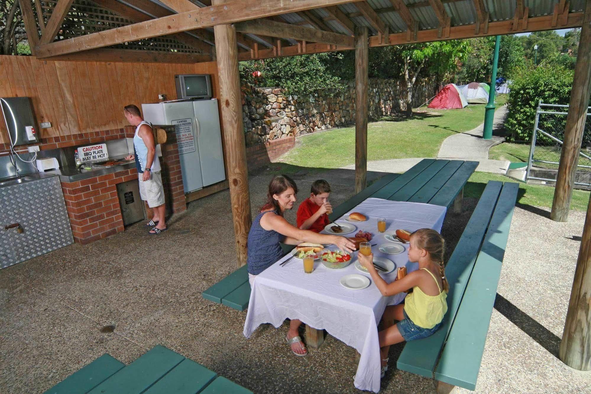 Burleigh Tourist Park Hotel Gold Coast