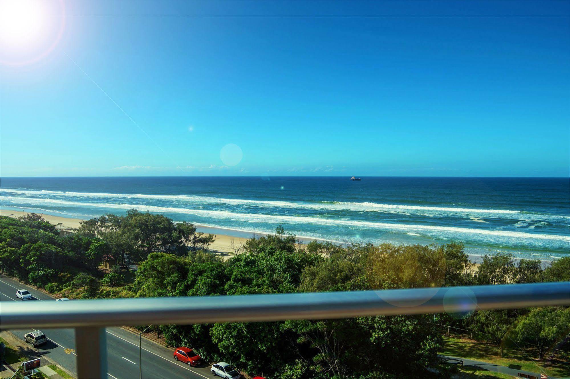 Equinox 3* Gold Coast