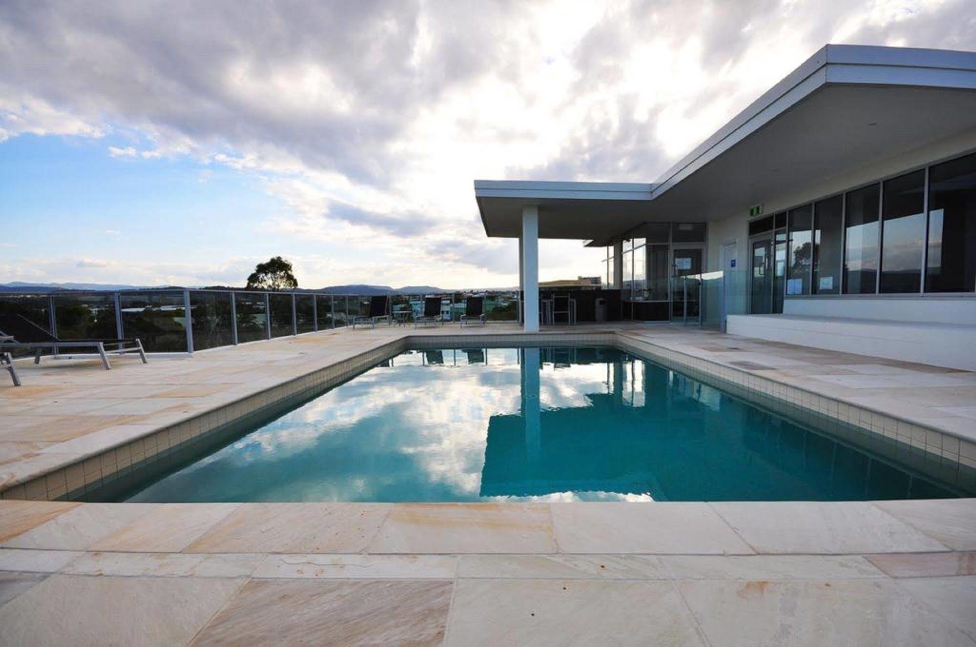 Chancellor Lakeside Gold Coast
