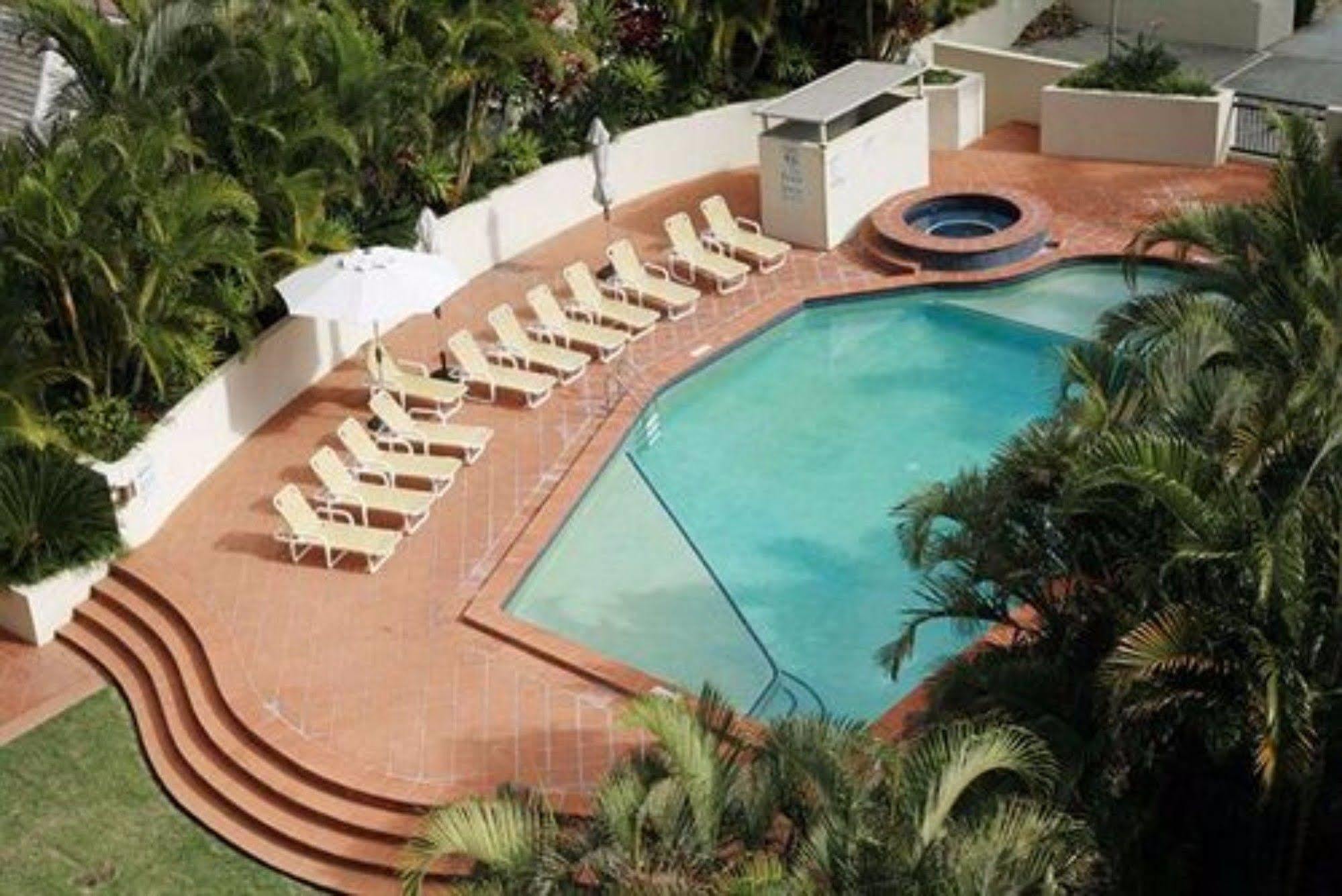 Aparthotel Palazzo Colonnades 4*