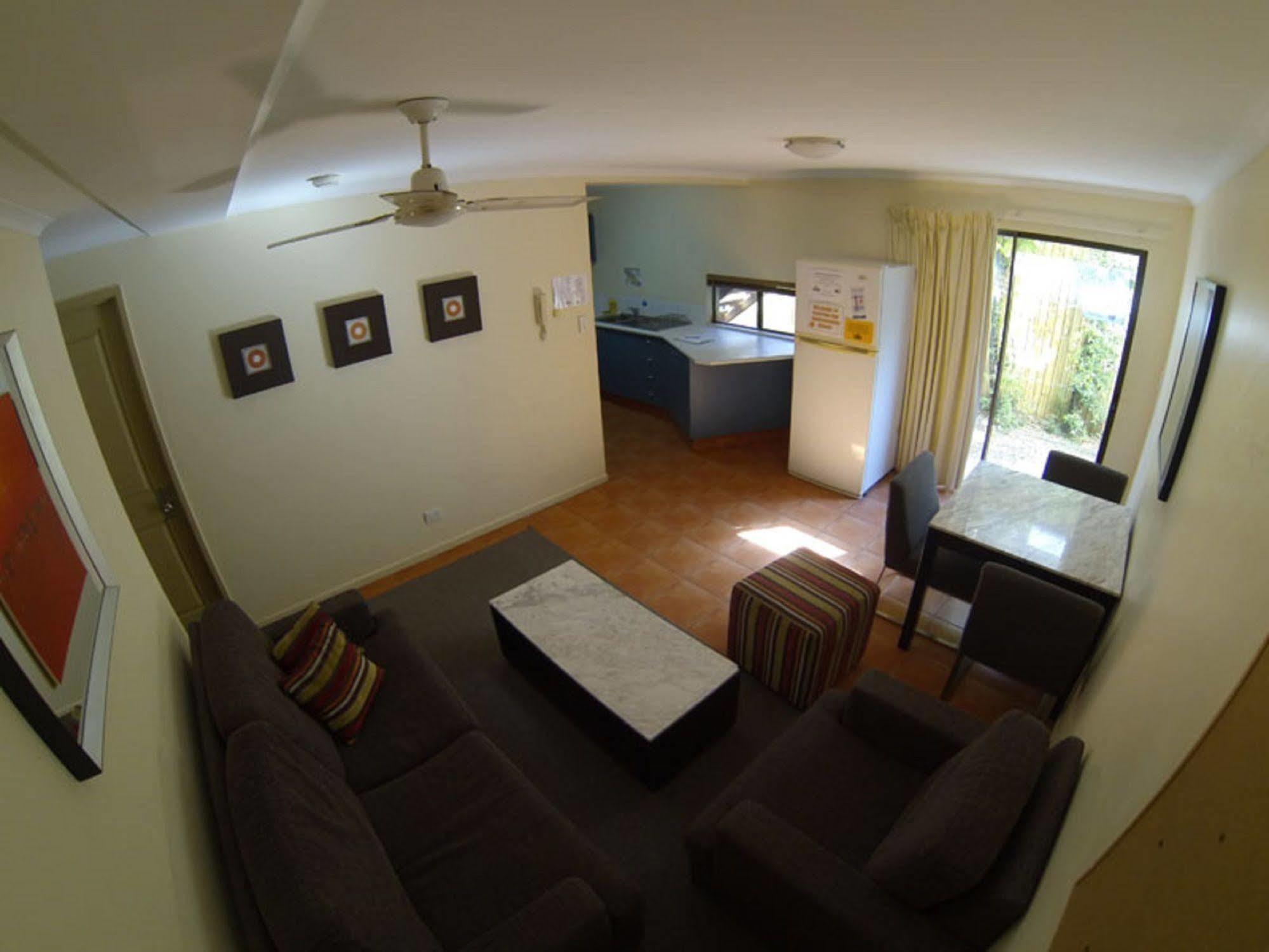 Hostel Sleeping Backpackers Gold Coast