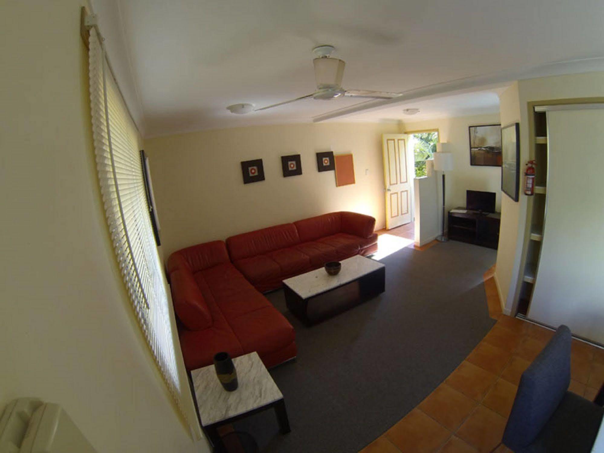 Sleeping Backpackers Hostel