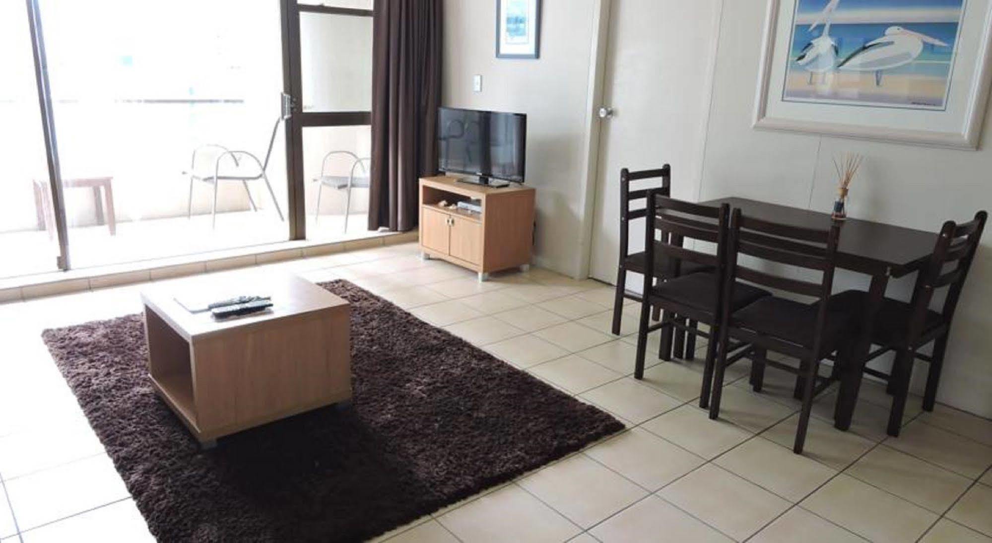 President - Absolute Beachfront Aparthotel Gold Coast