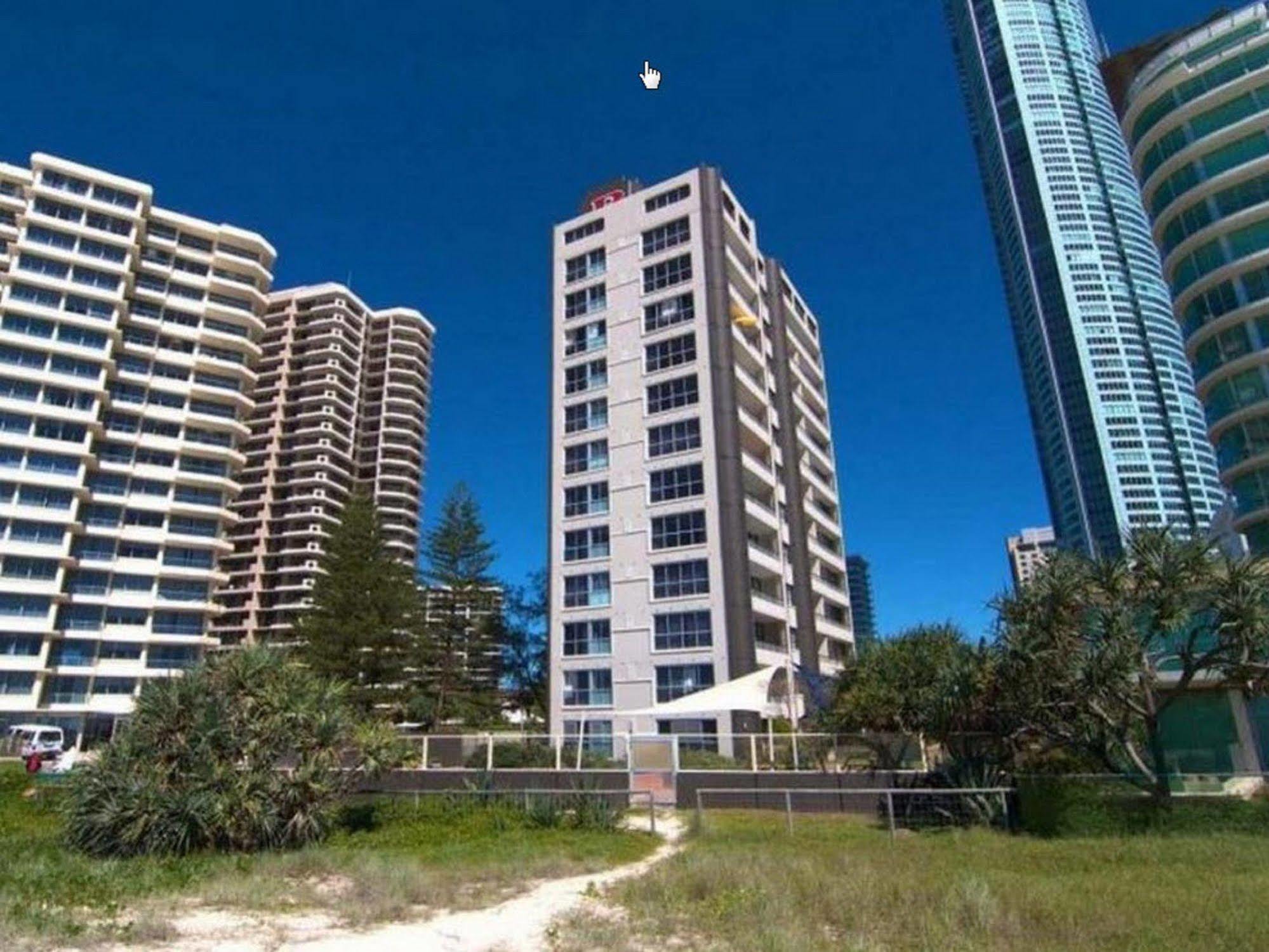 President - Absolute Beachfront Gold Coast