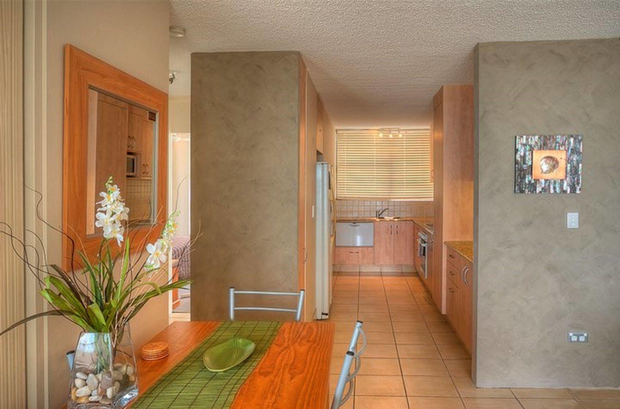 President - Absolute Beachfront Aparthotel Gold Coast
