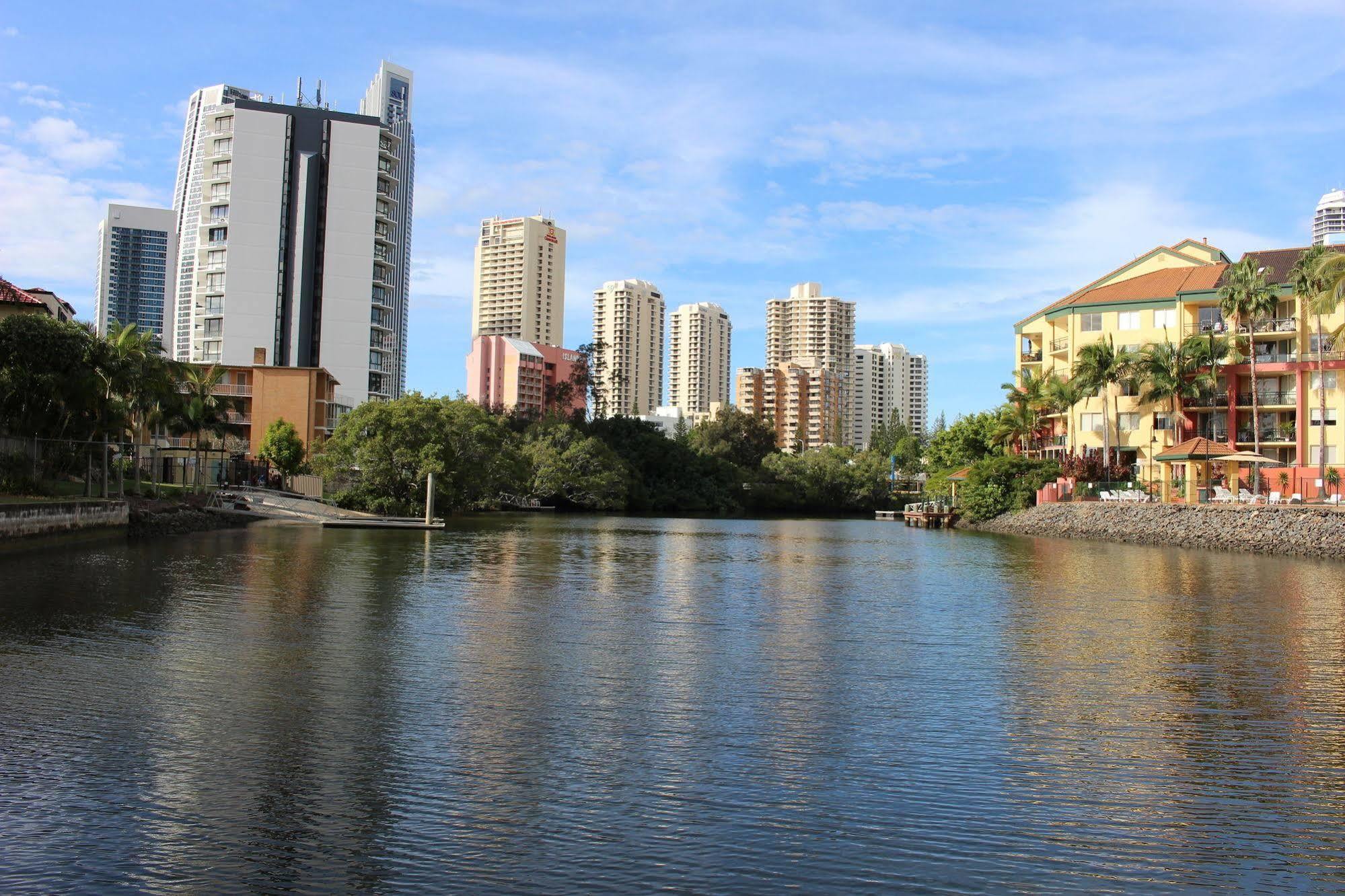Surfers Riverside Aparthotel Gold Coast