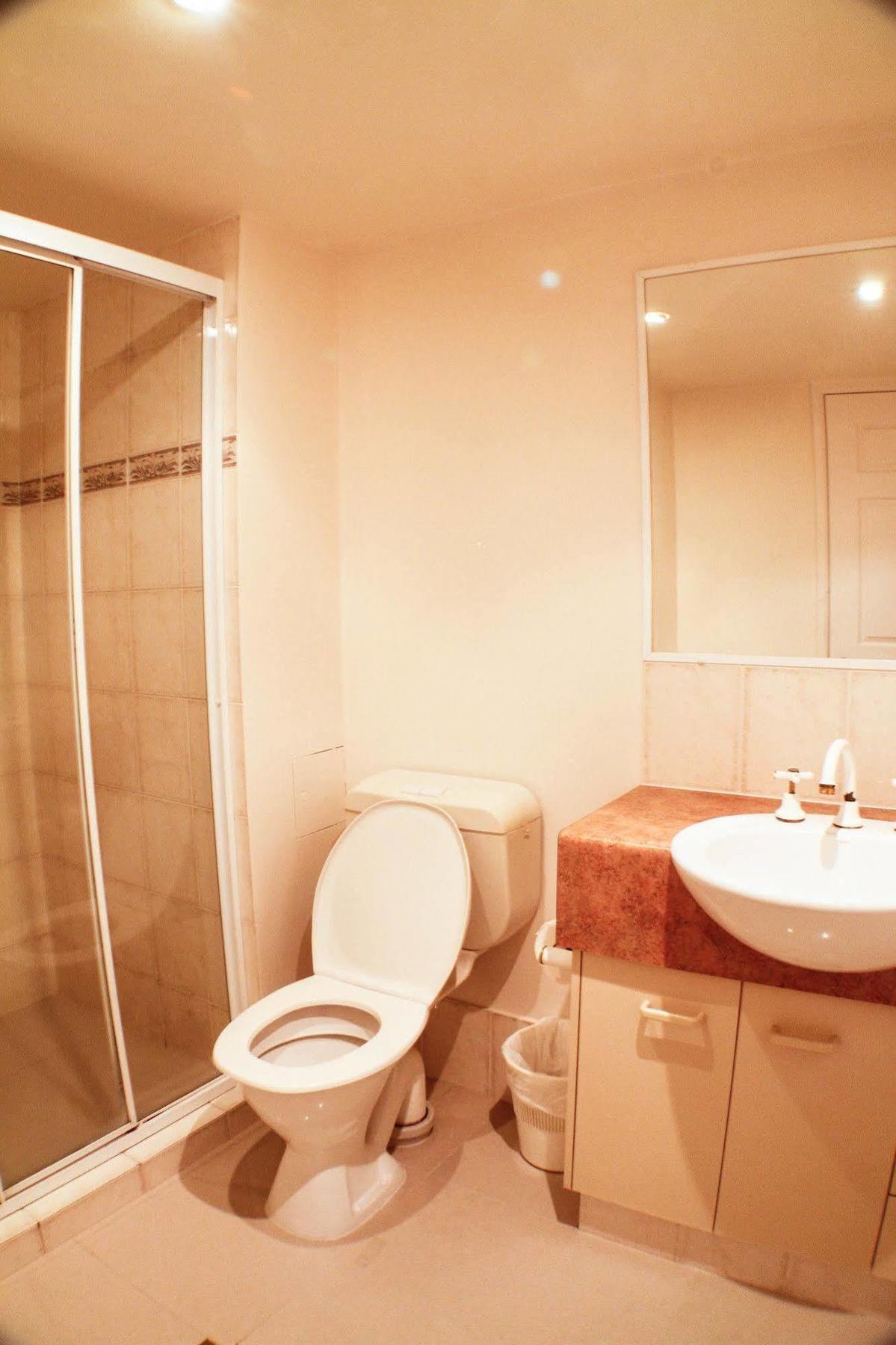 Aparthotel Surfers Riverside 3*