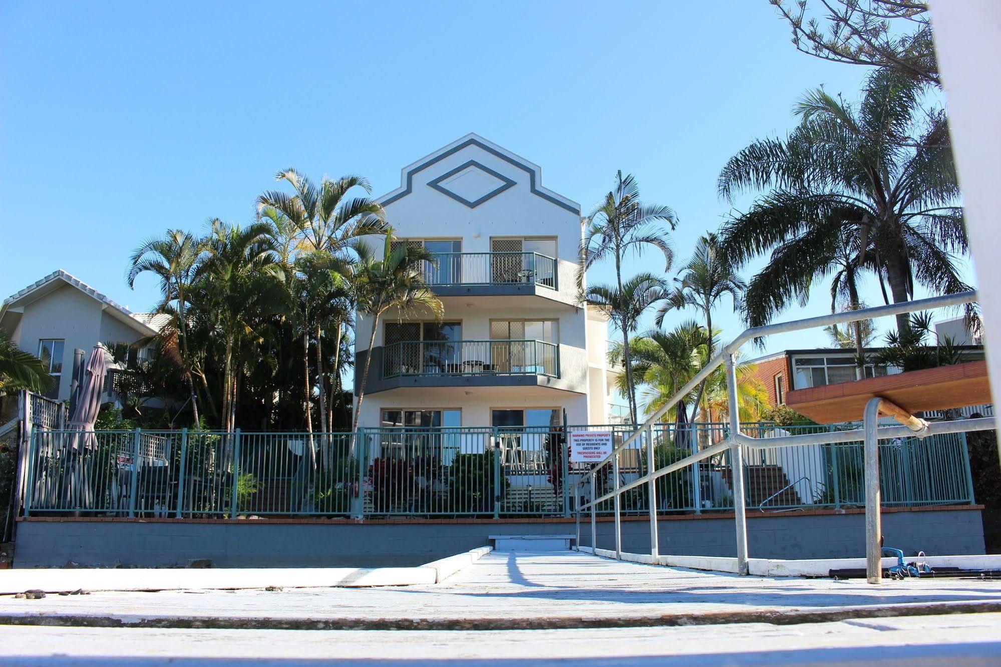 Surfers Riverside 3* Gold Coast