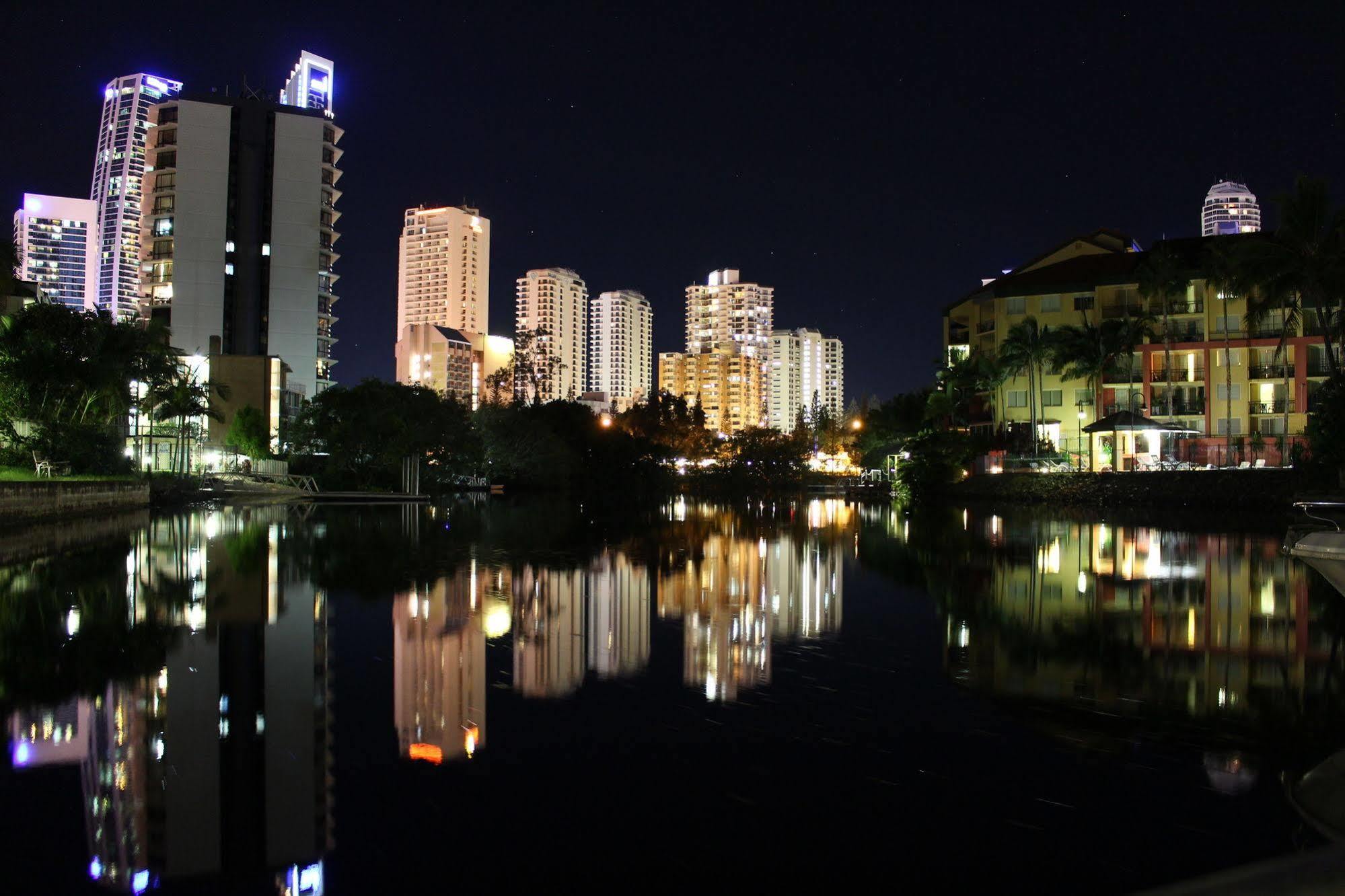 Surfers Riverside Aparthotel Gold Coast