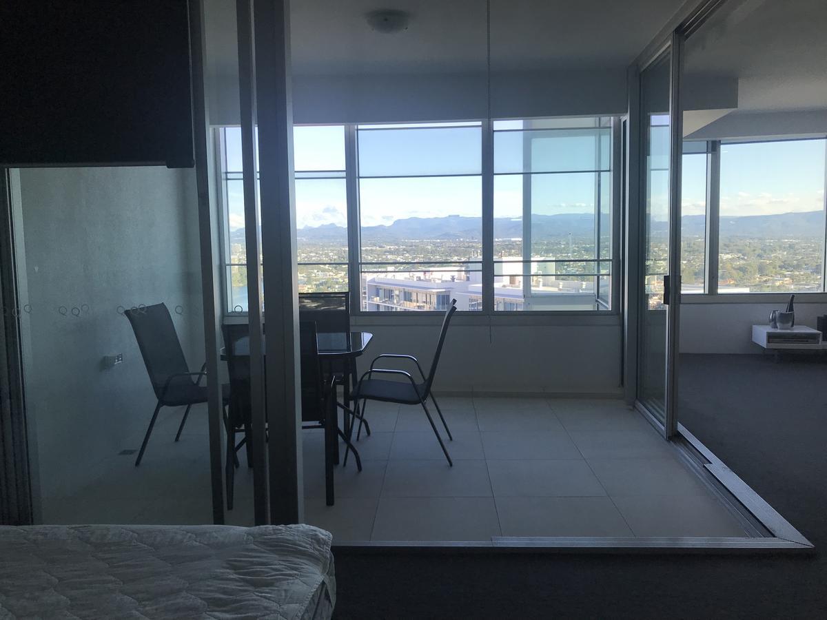 Apartment Private At Surfers Paradise Gold Coast