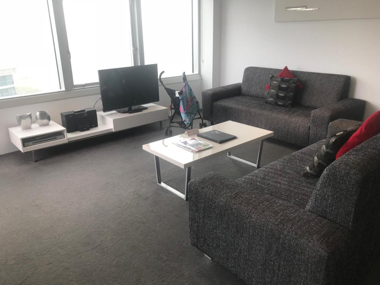 Apartment Private At Surfers Paradise